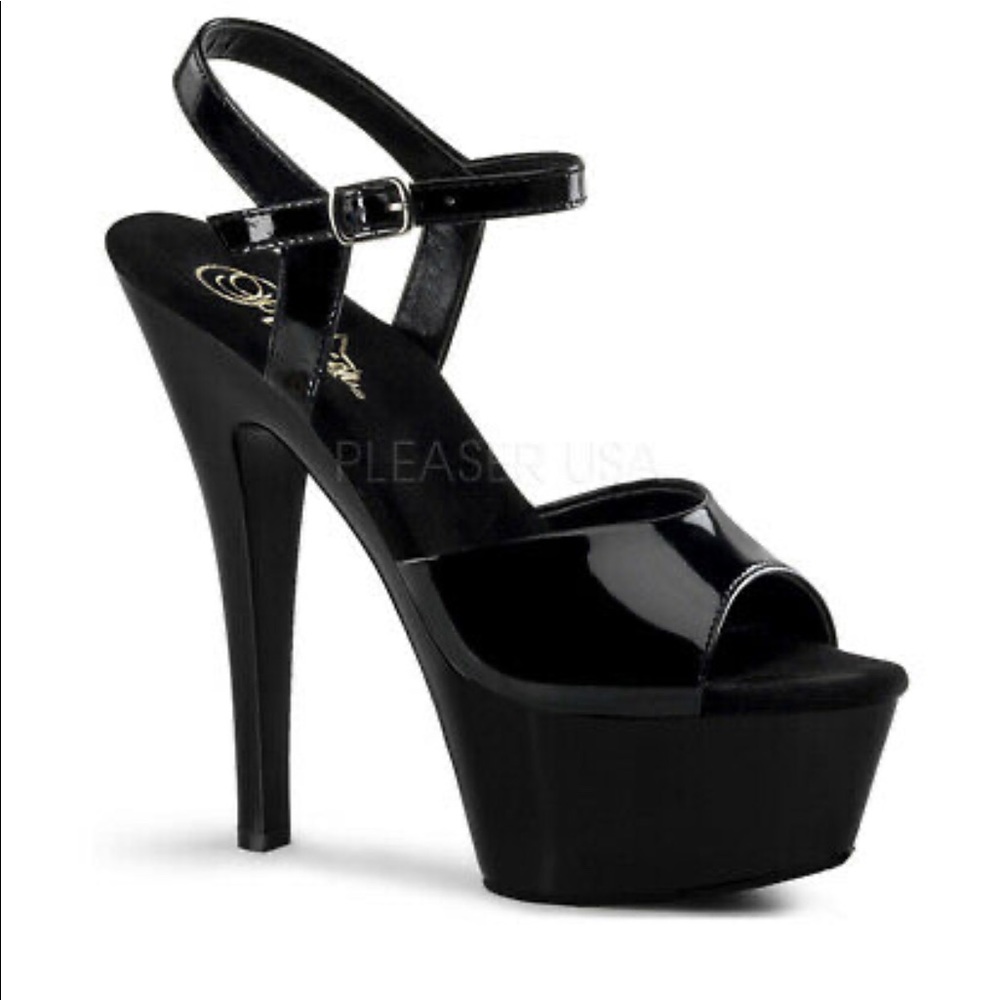 New without box Pleaser platforms heels 6’’